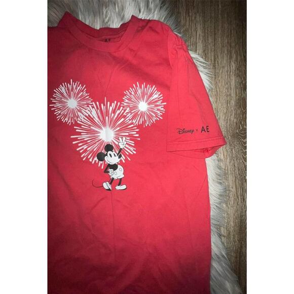 American Eagle Mickey Mouse T-shirt - Picture 2 of 6